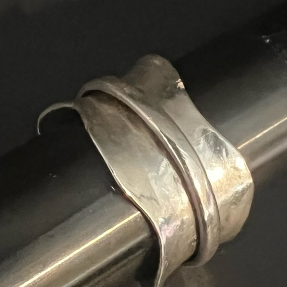 Silver Wide Band Ring  Spinner - Picture 2 of 3